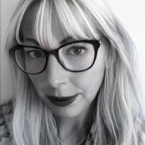 Meet your Posher, Tonya